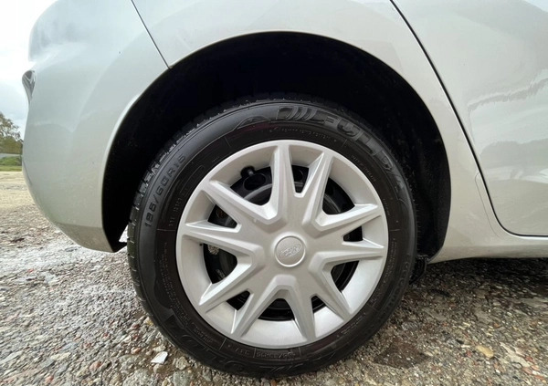 Ford Fiesta cena 36000 przebieg: 111000, rok produkcji 2018 z Wilamowice małe 172